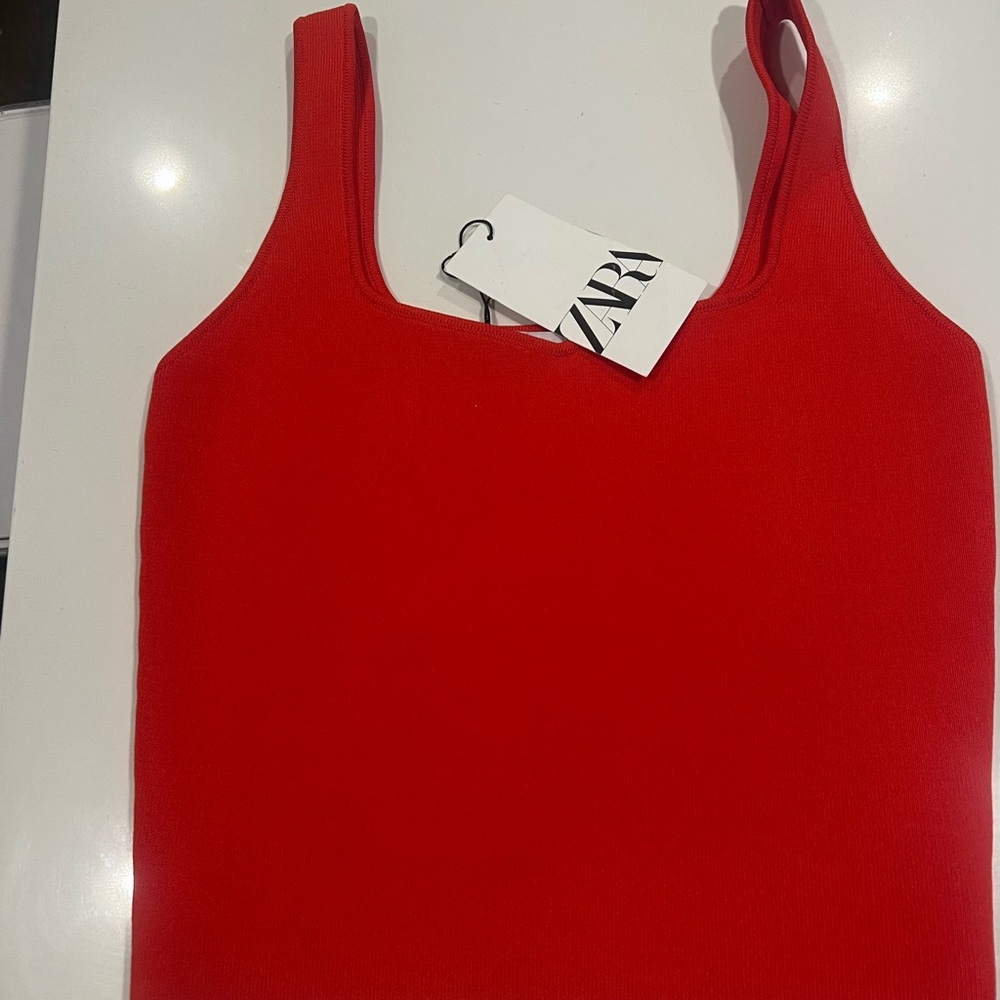 Zara Red Fitted Sleeveless Tank Top
